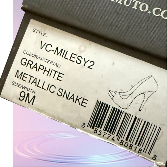 VINCE CAMUTO Elegant Cream Peep-Toe Stilettos • Size 8 • Women - Picture 13 of 14